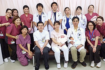 小児科の医師、病棟スタッフ(2015年)